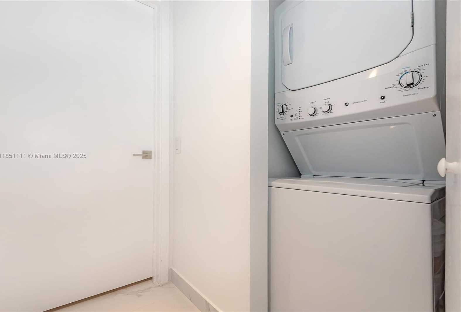 Small Image of 3131 NORTH EAST 7TH AVE #2104, Miami Number 25