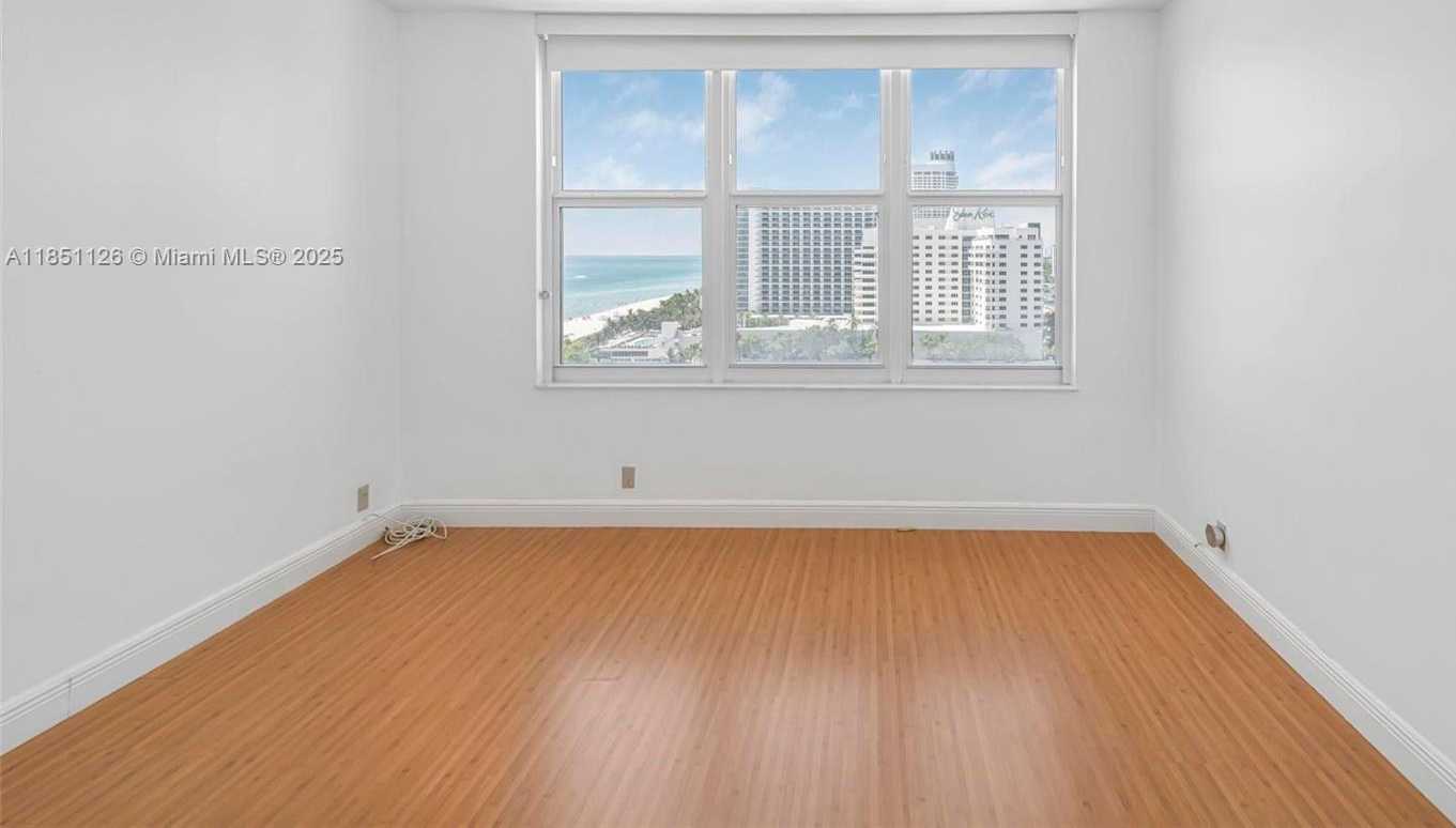Small Image of 4747 COLLINS AVE #1210, Miami Beach Number 13