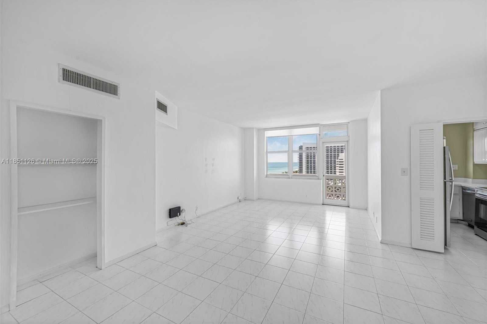 Small Image of 4747 COLLINS AVE #1210, Miami Beach Number 4