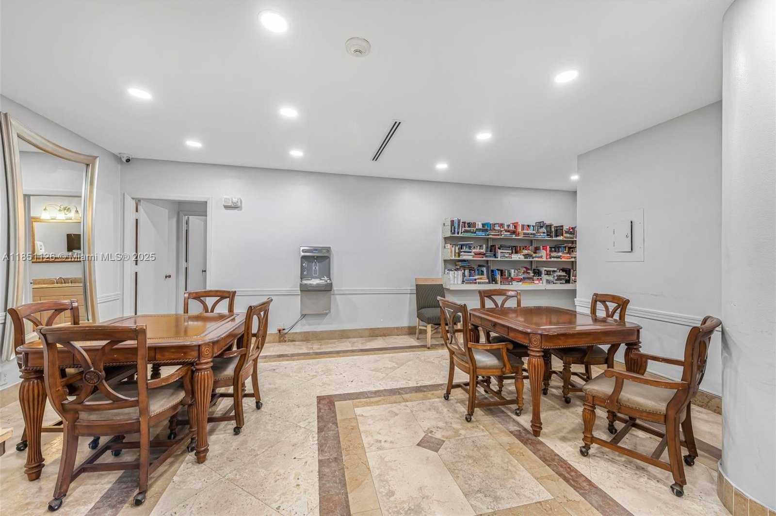 Small Image of 4747 COLLINS AVE #1210, Miami Beach Number 40