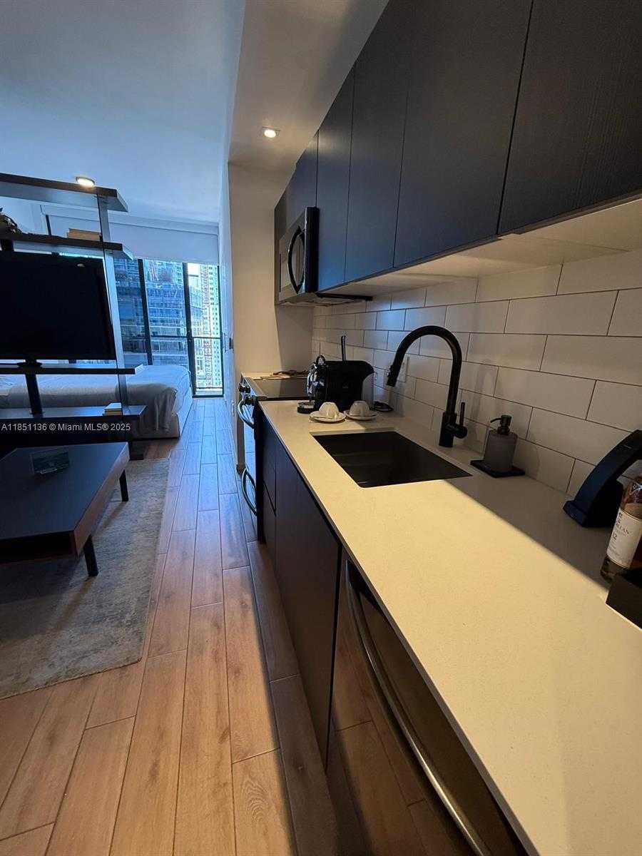 Small Image of 398 NORTH EAST 5TH ST #1812, Miami Number 6