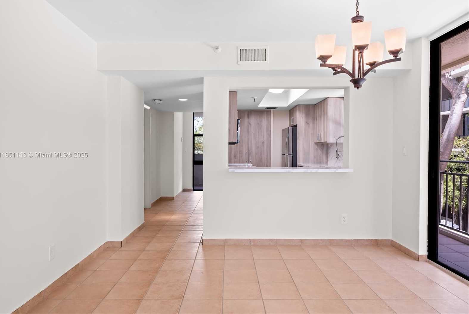 Small Image of 1632 SOUTH BAYSHORE CT #201, Miami Number 23