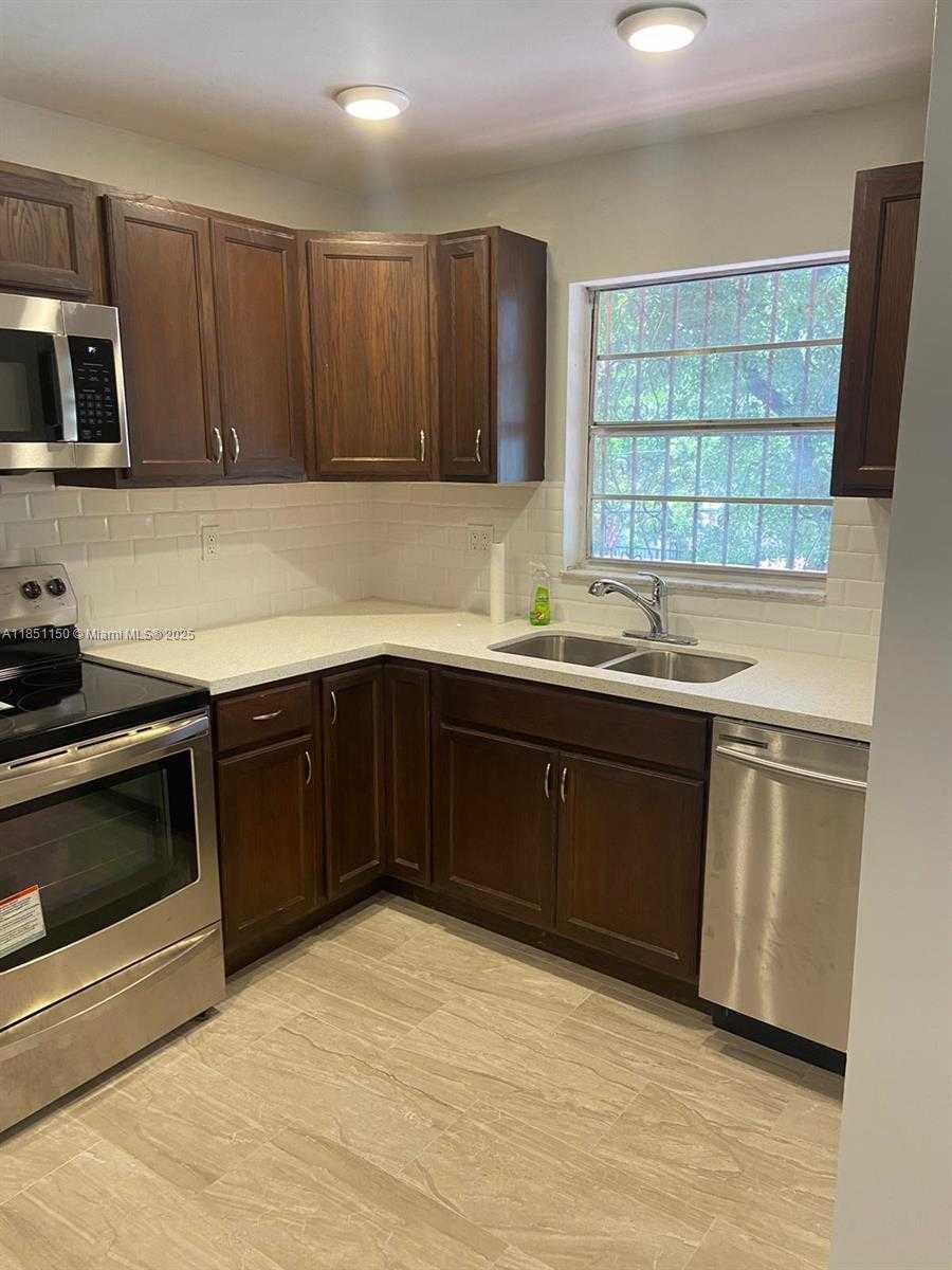 Small Image of 1111 NORTH WEST 19TH AVE #204, Miami Number 3