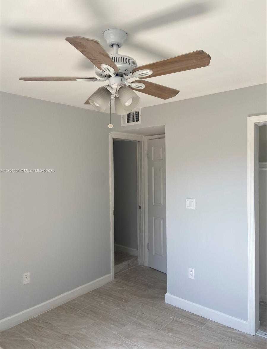 Small Image of 1111 NORTH WEST 19TH AVE #204, Miami Number 5