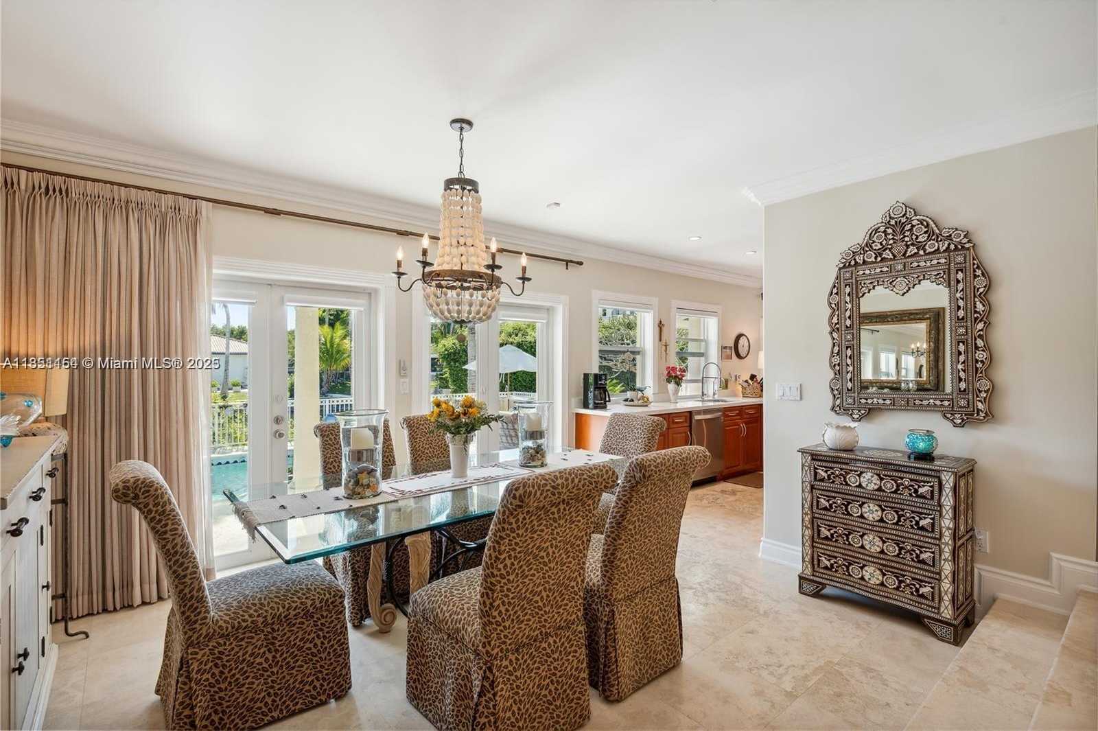 Small Image of 1540 TAGUS AVE, Coral Gables Number 12