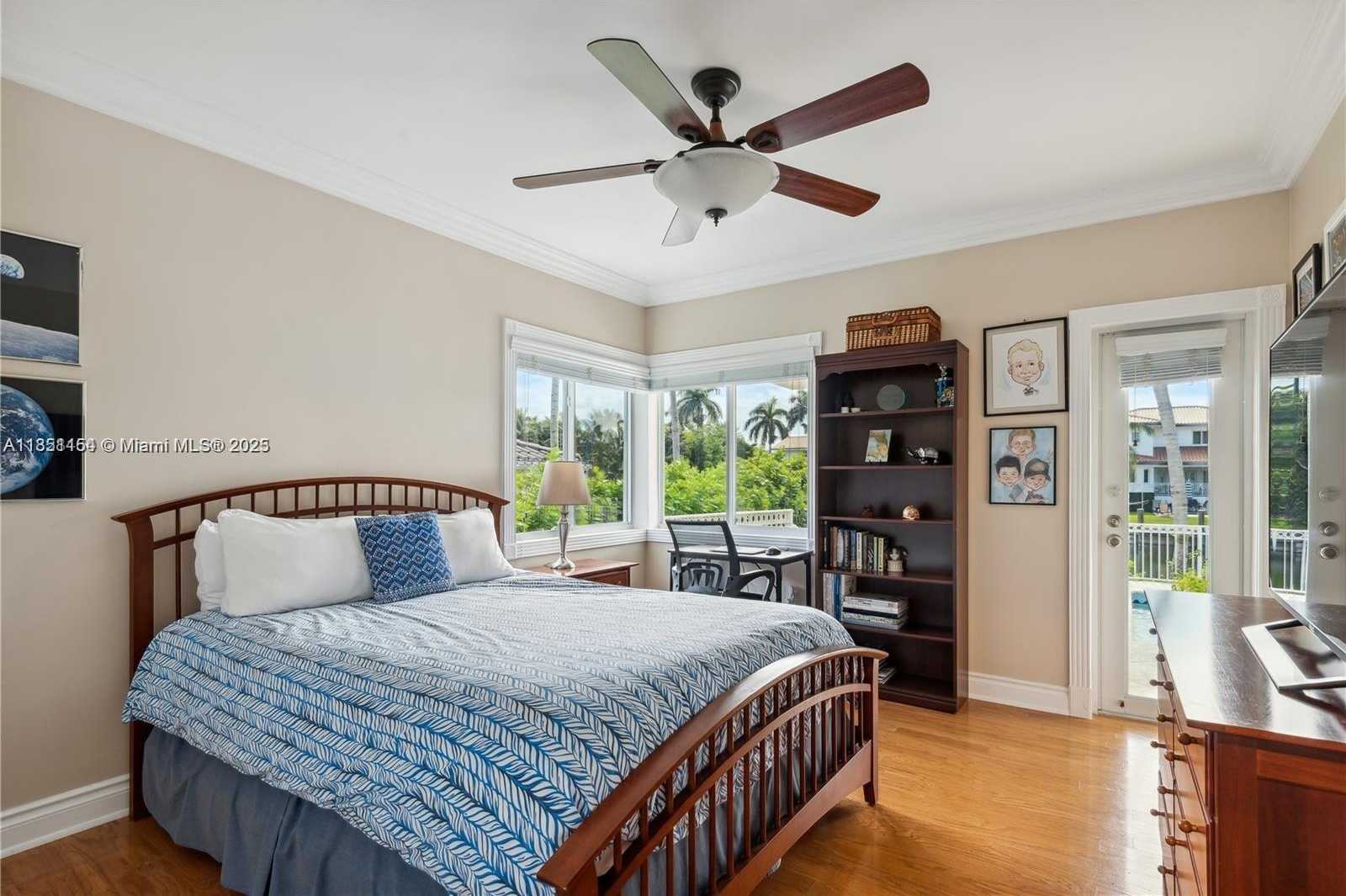 Small Image of 1540 TAGUS AVE, Coral Gables Number 17