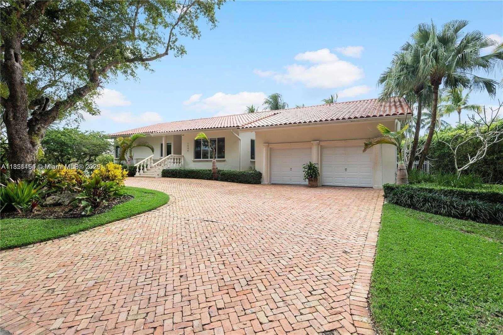 Small Image of 1540 TAGUS AVE, Coral Gables Number 23