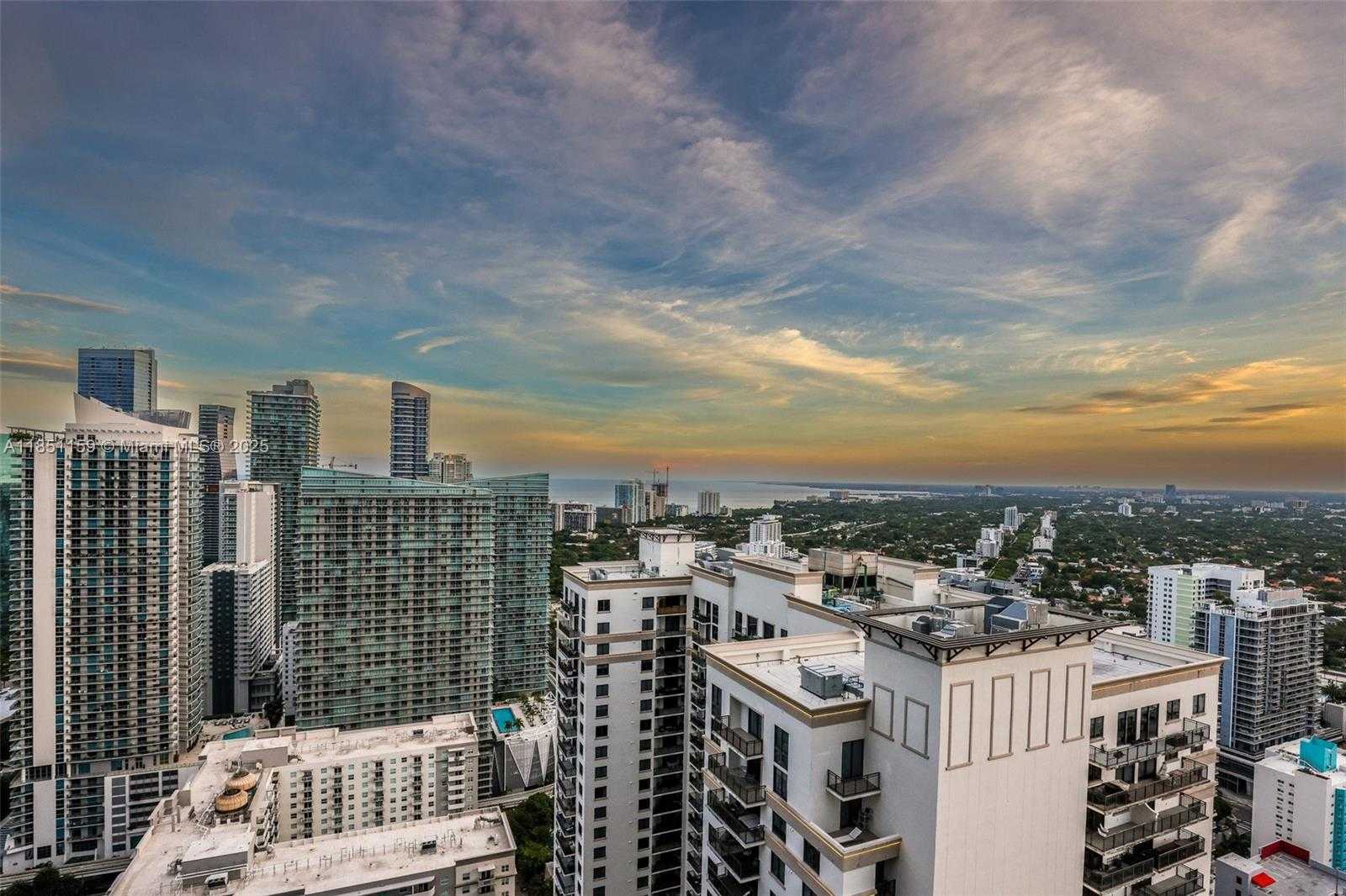 Small Image of 55 SOUTH WEST 9TH ST #3906, Miami Number 10