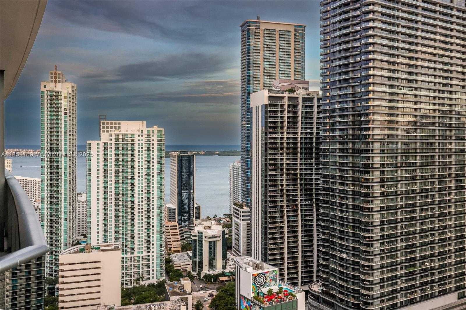Small Image of 55 SOUTH WEST 9TH ST #3906, Miami Number 13