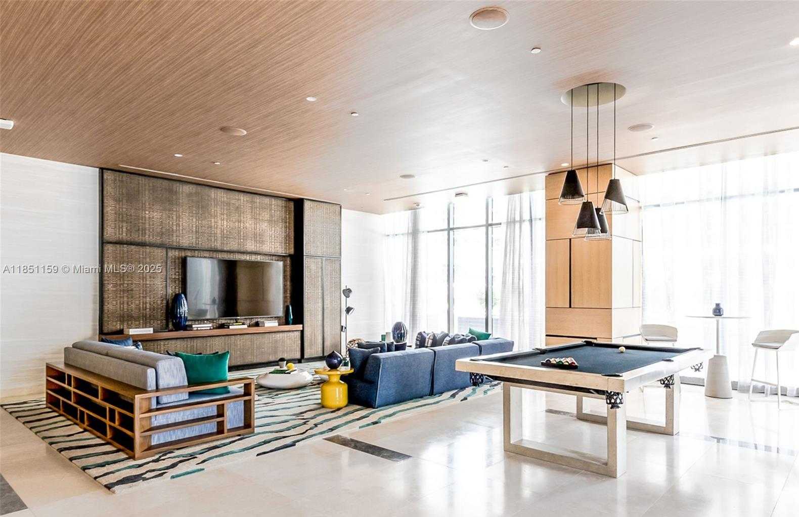 Small Image of 55 SOUTH WEST 9TH ST #3906, Miami Number 35