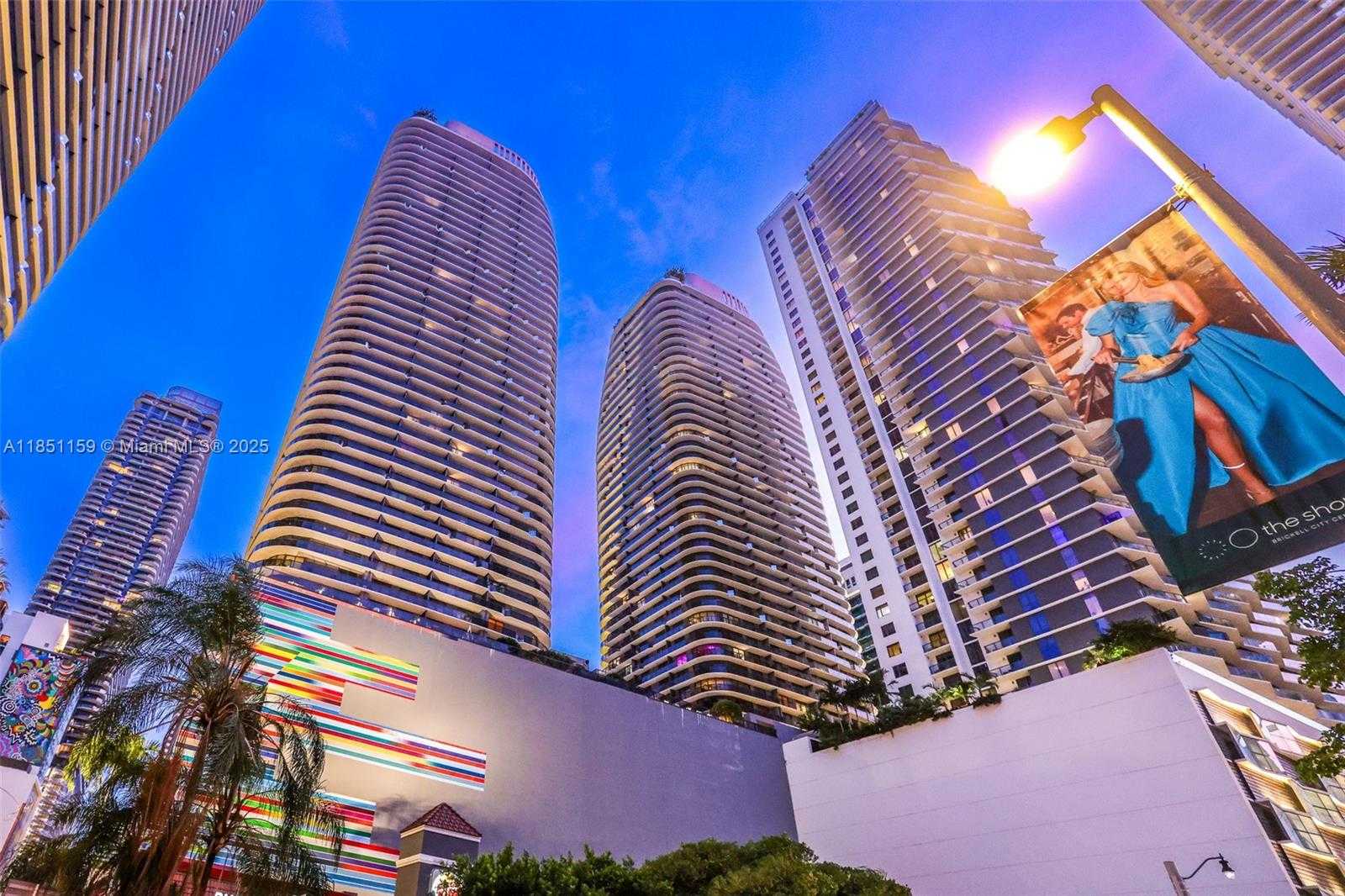 Small Image of 55 SOUTH WEST 9TH ST #3906, Miami Number 44