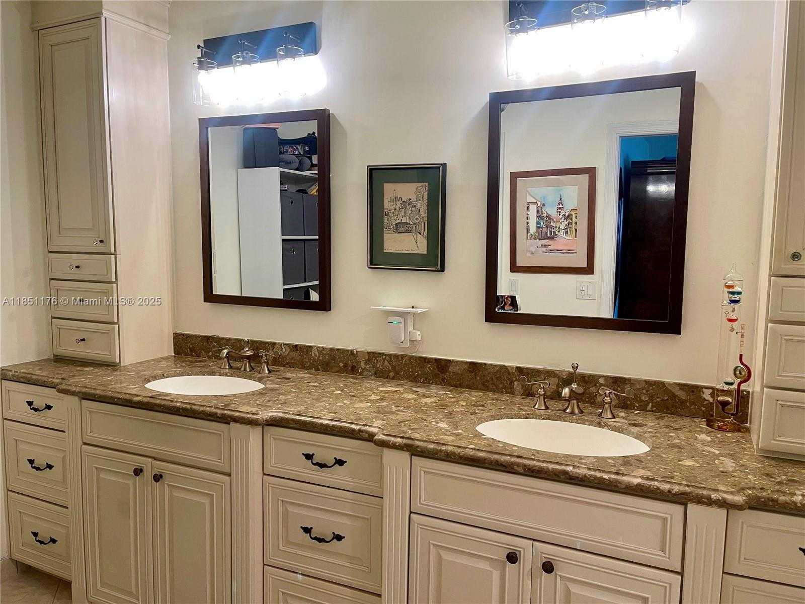 Small Image of 1013 EAST CYPRESS DR #V-31, Pompano Beach Number 12