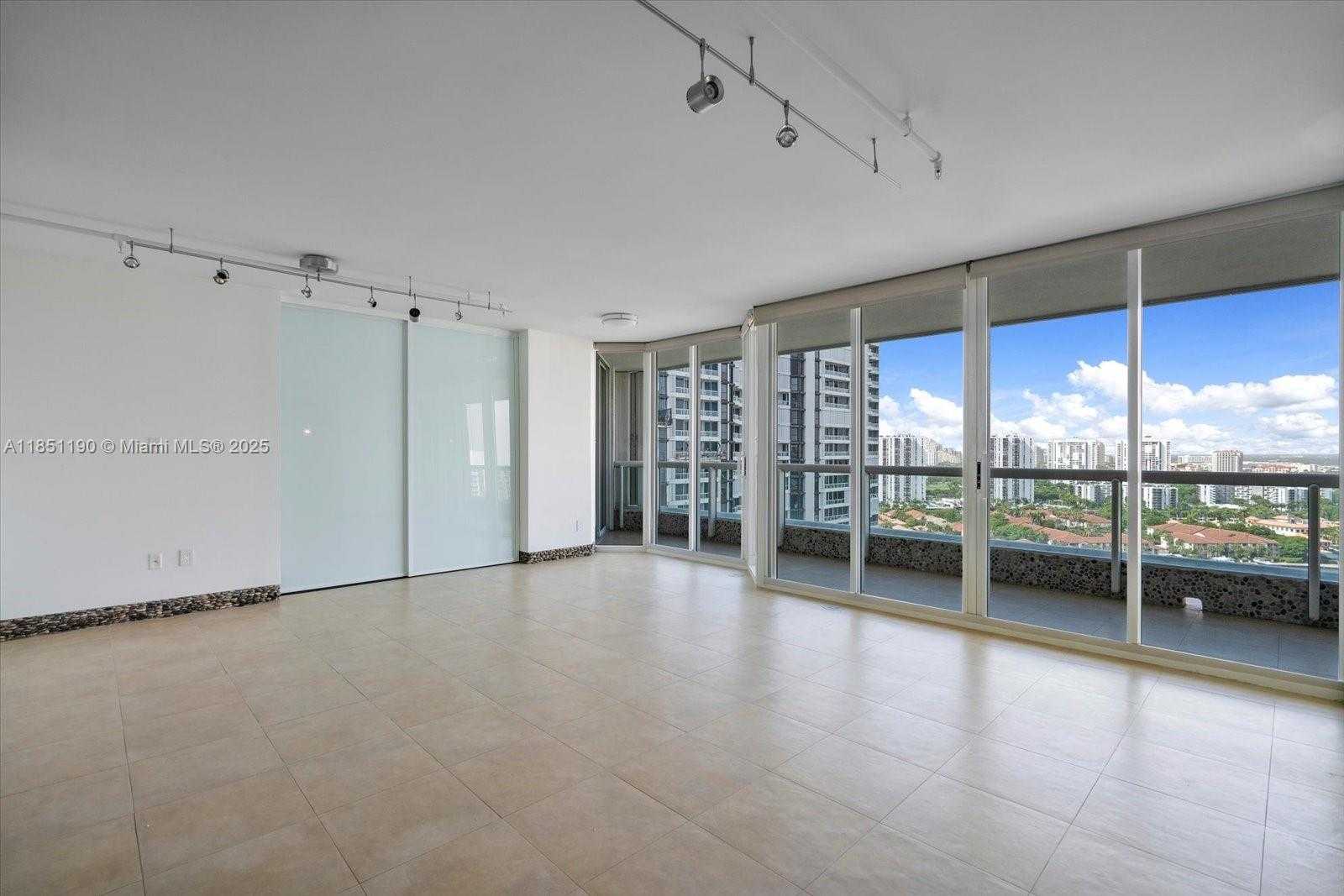 Small Image of 21205 NORTH EAST 37TH AVE #2204, Aventura Number 20