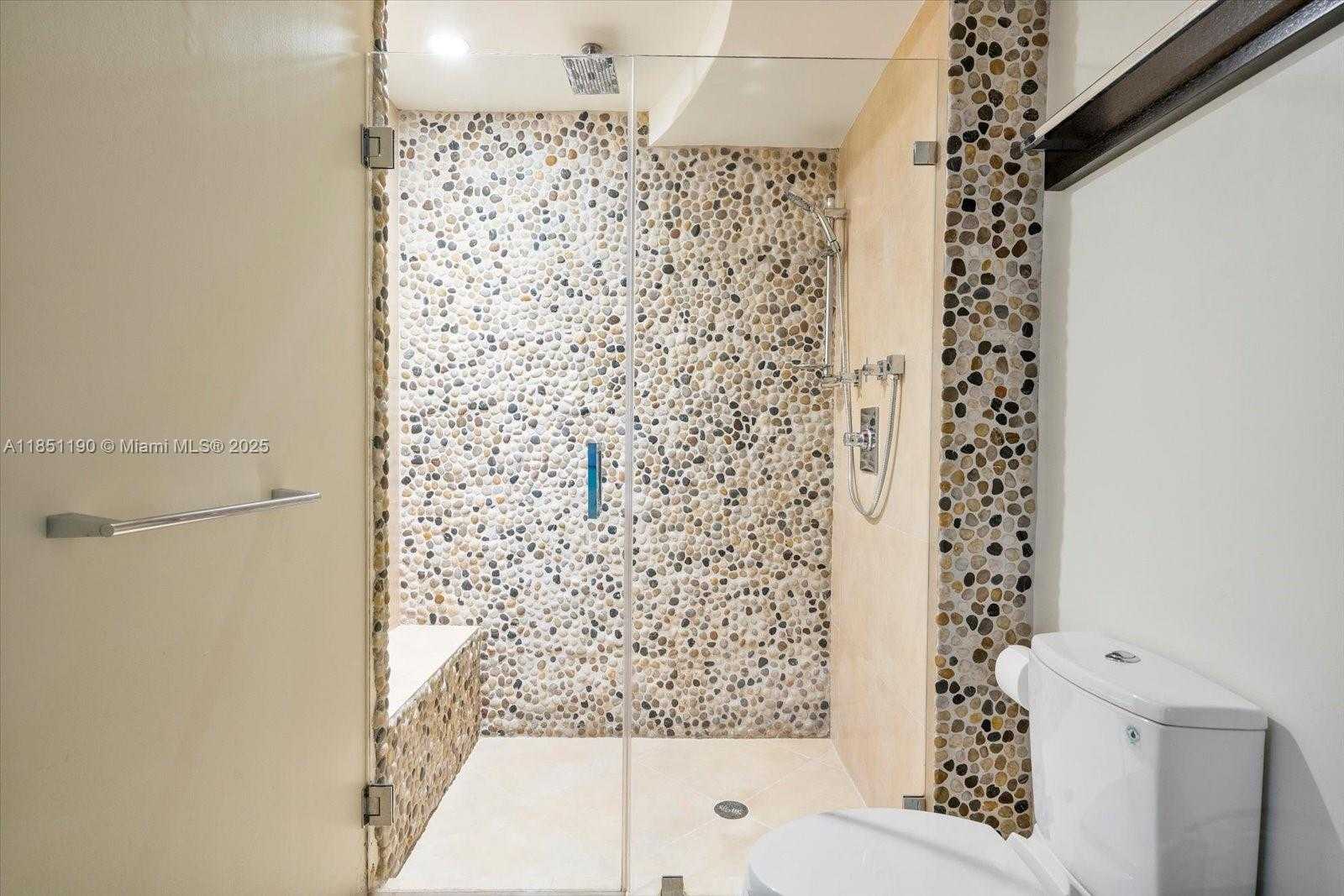 Small Image of 21205 NORTH EAST 37TH AVE #2204, Aventura Number 34