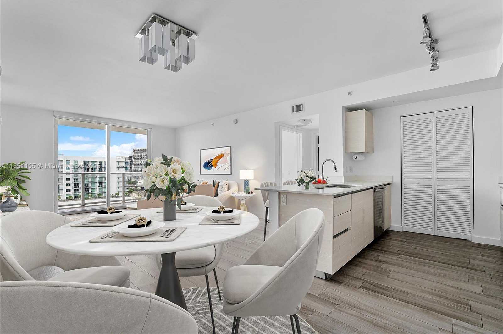 Small Image of 4250 BISCAYNE BLVD #1416, Miami Number 3