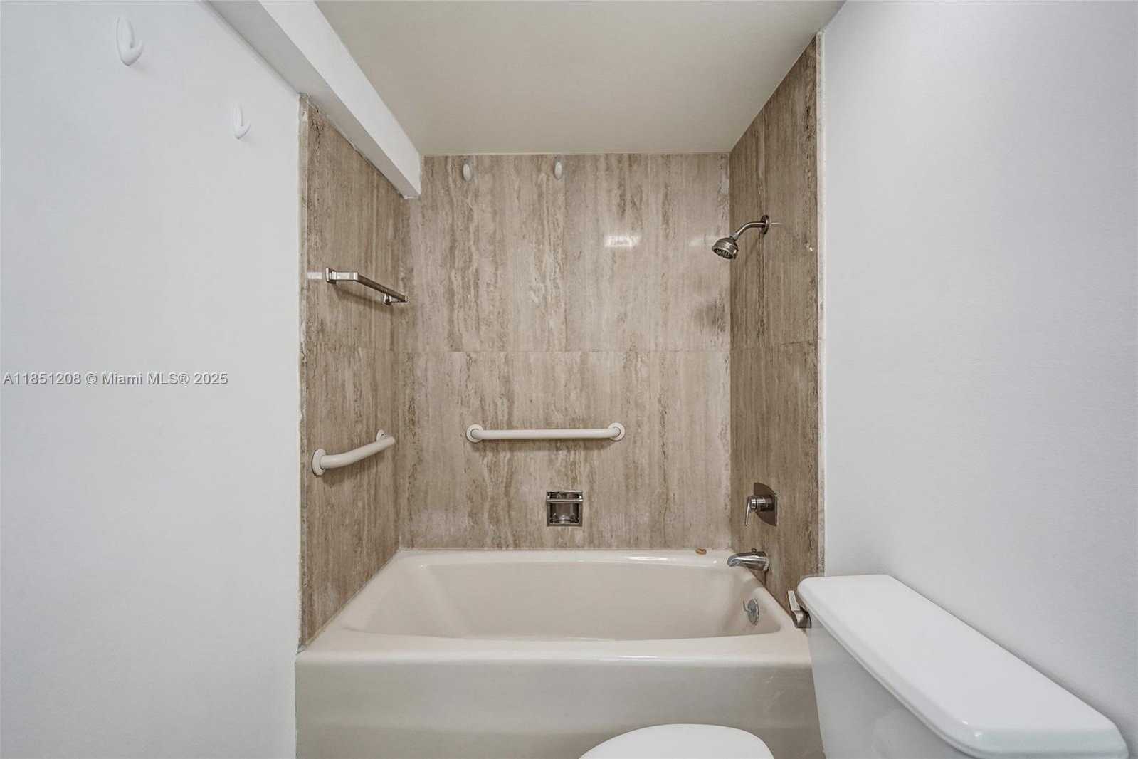 Small Image of 1201 SOUTH OCEAN DR #201N, Hollywood Number 18