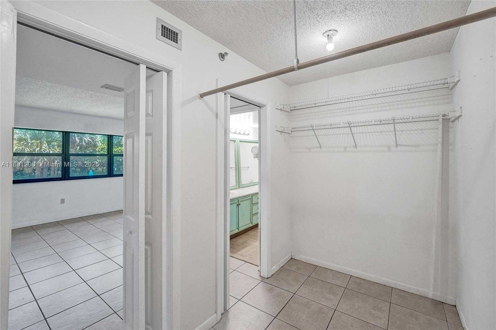 Small Image of 1201 SOUTH OCEAN DR #201N, Hollywood Number 19