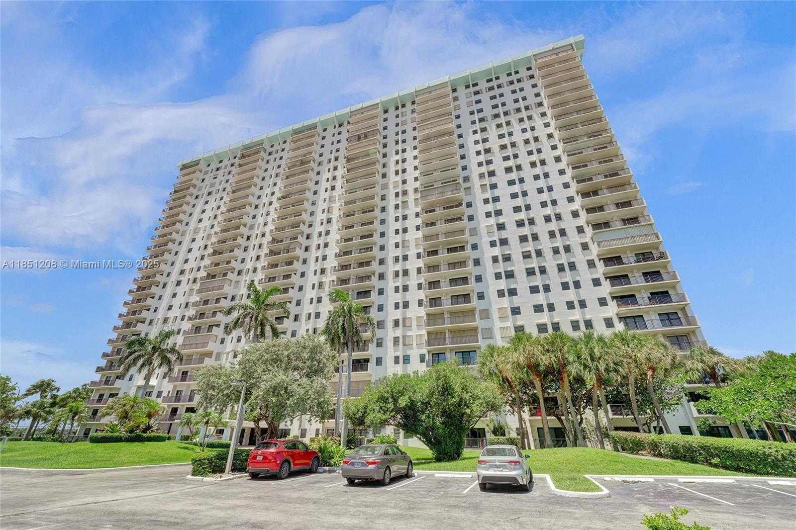 Small Image of 1201 SOUTH OCEAN DR #201N, Hollywood Number 21