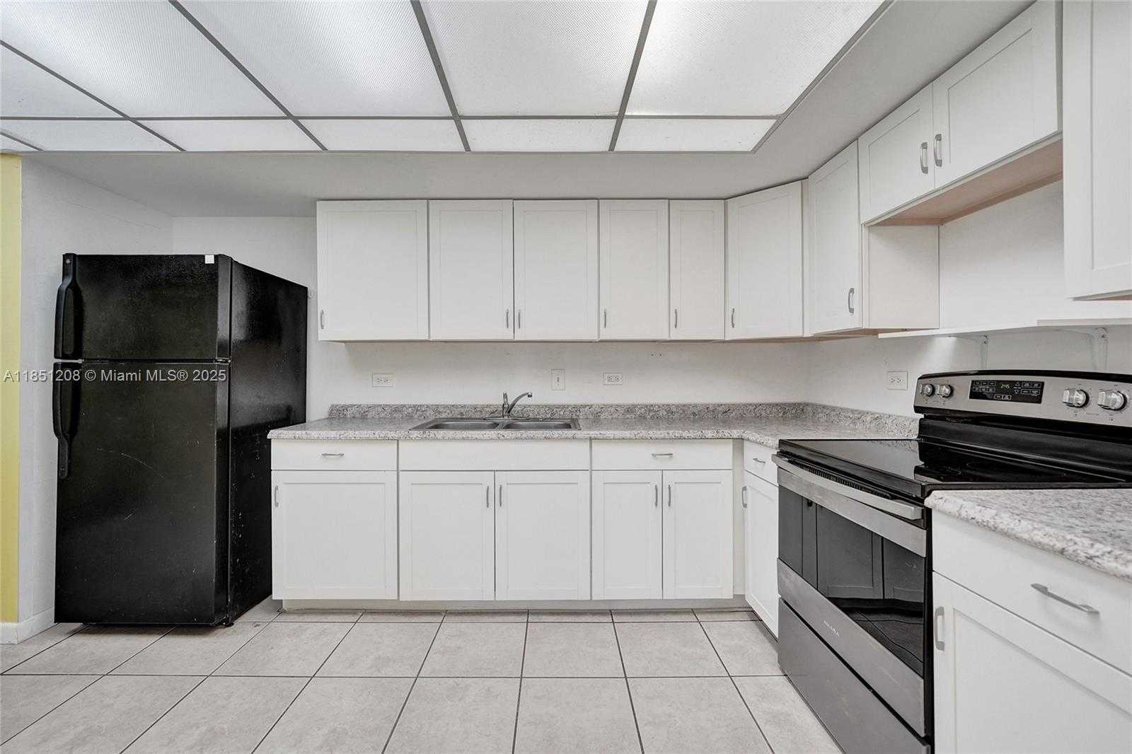 Small Image of 1201 SOUTH OCEAN DR #201N, Hollywood Number 9
