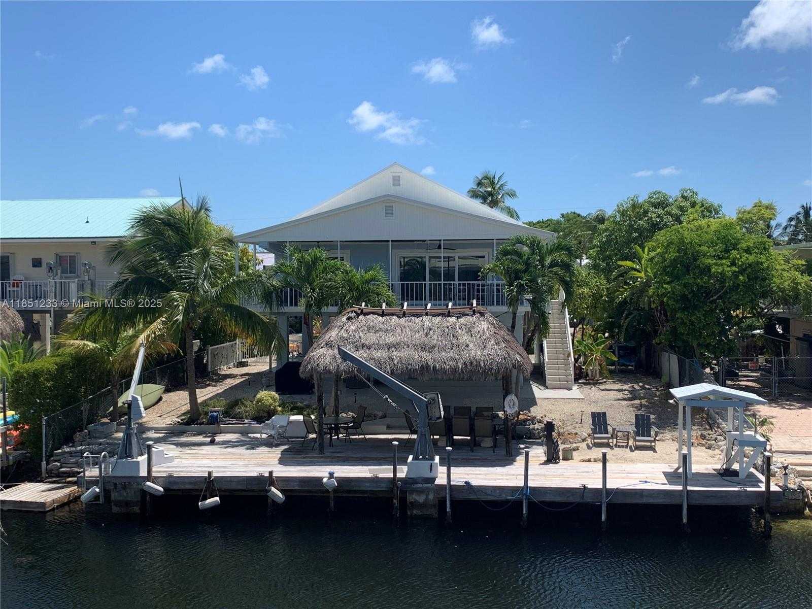 Small Image of 112 CAPTAINS CT, Islamorada Number 25
