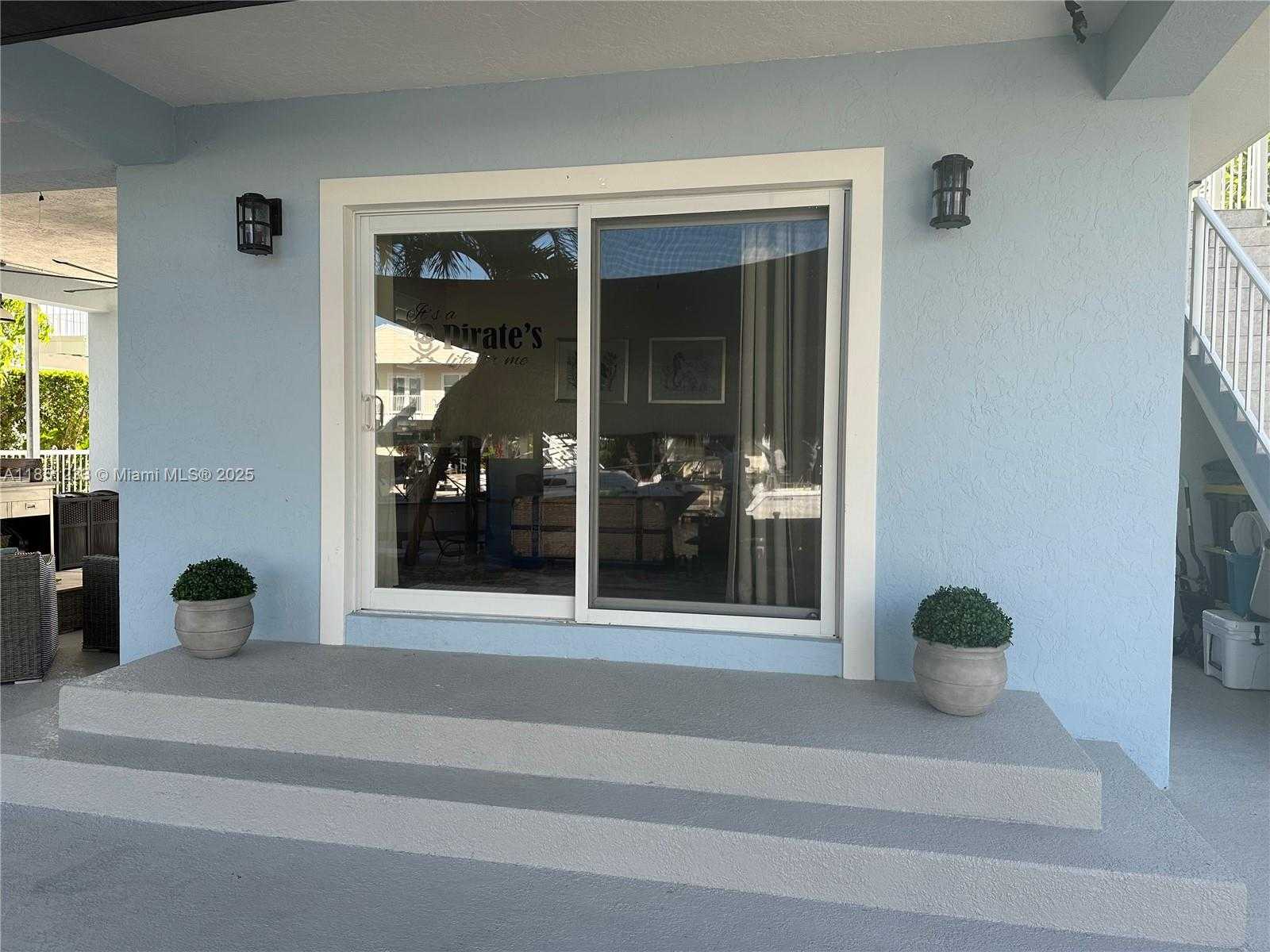 Small Image of 112 CAPTAINS CT, Islamorada Number 26