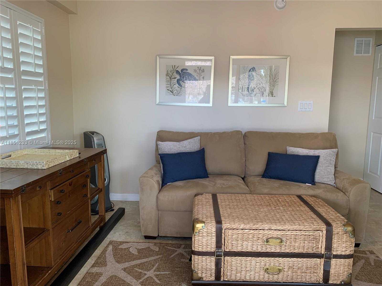 Small Image of 112 CAPTAINS CT, Islamorada Number 29