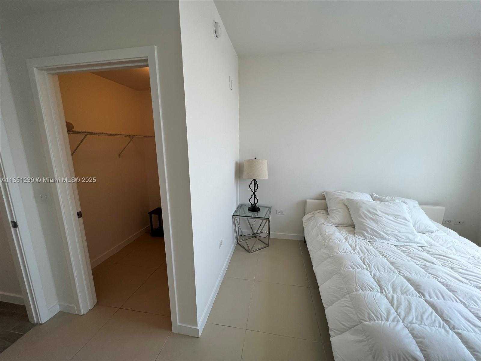 Small Image of 999 SOUTH WEST 1ST AVE #2905, Miami Number 14
