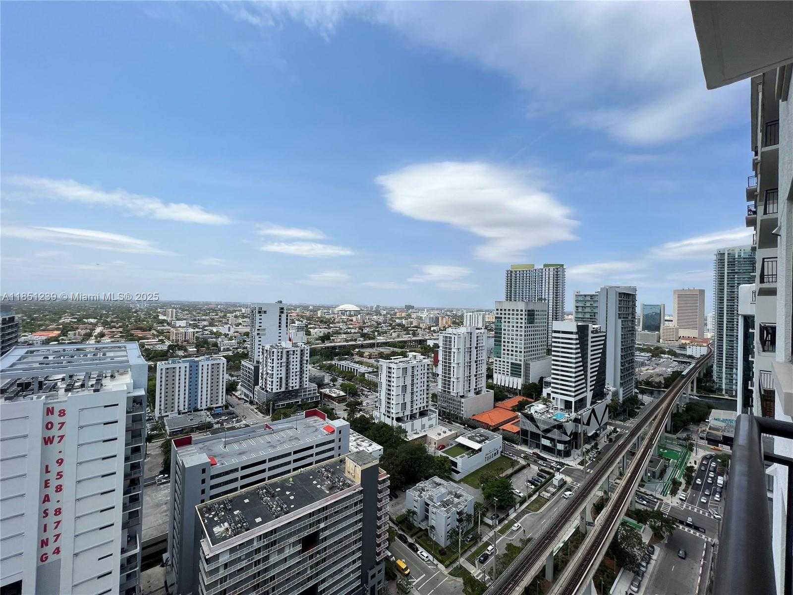 Small Image of 999 SOUTH WEST 1ST AVE #2905, Miami Number 23