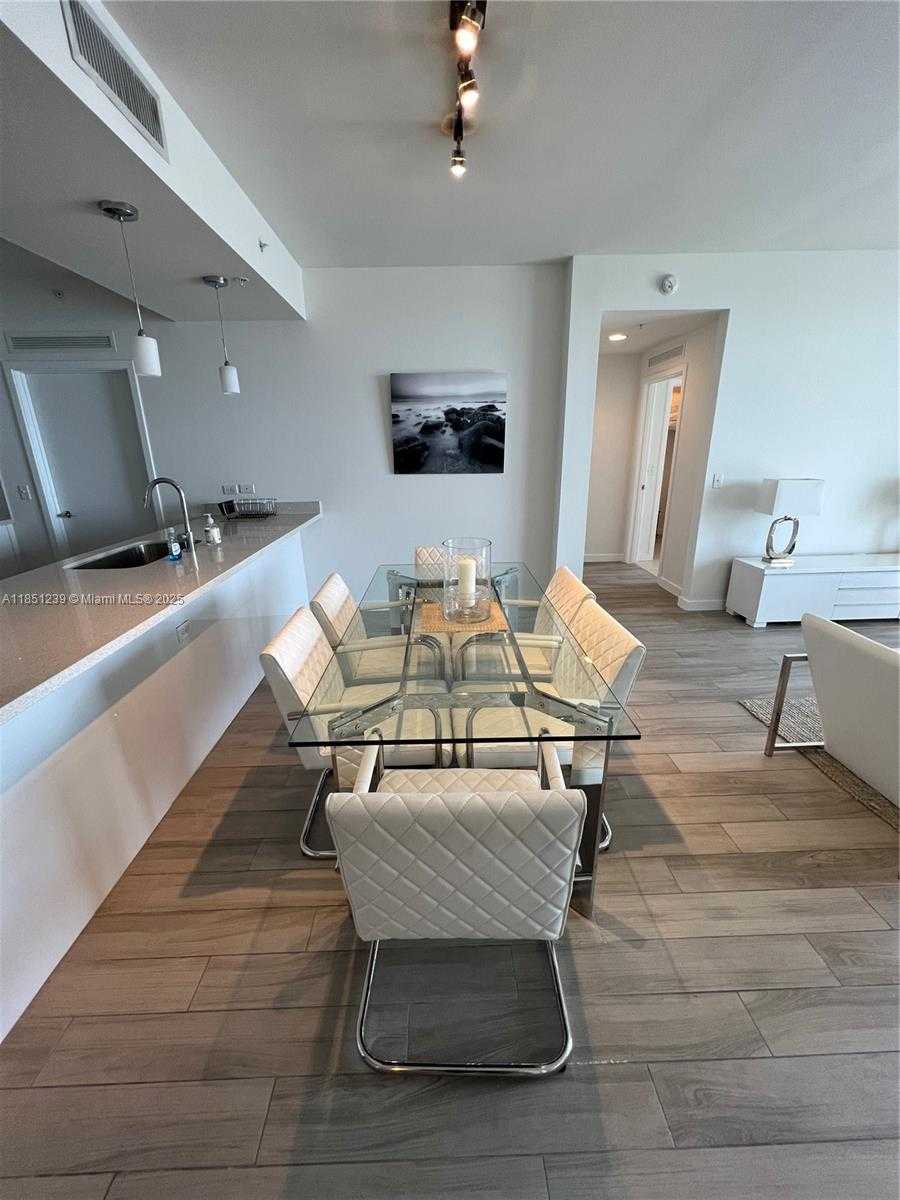 Small Image of 999 SOUTH WEST 1ST AVE #2905, Miami Number 6