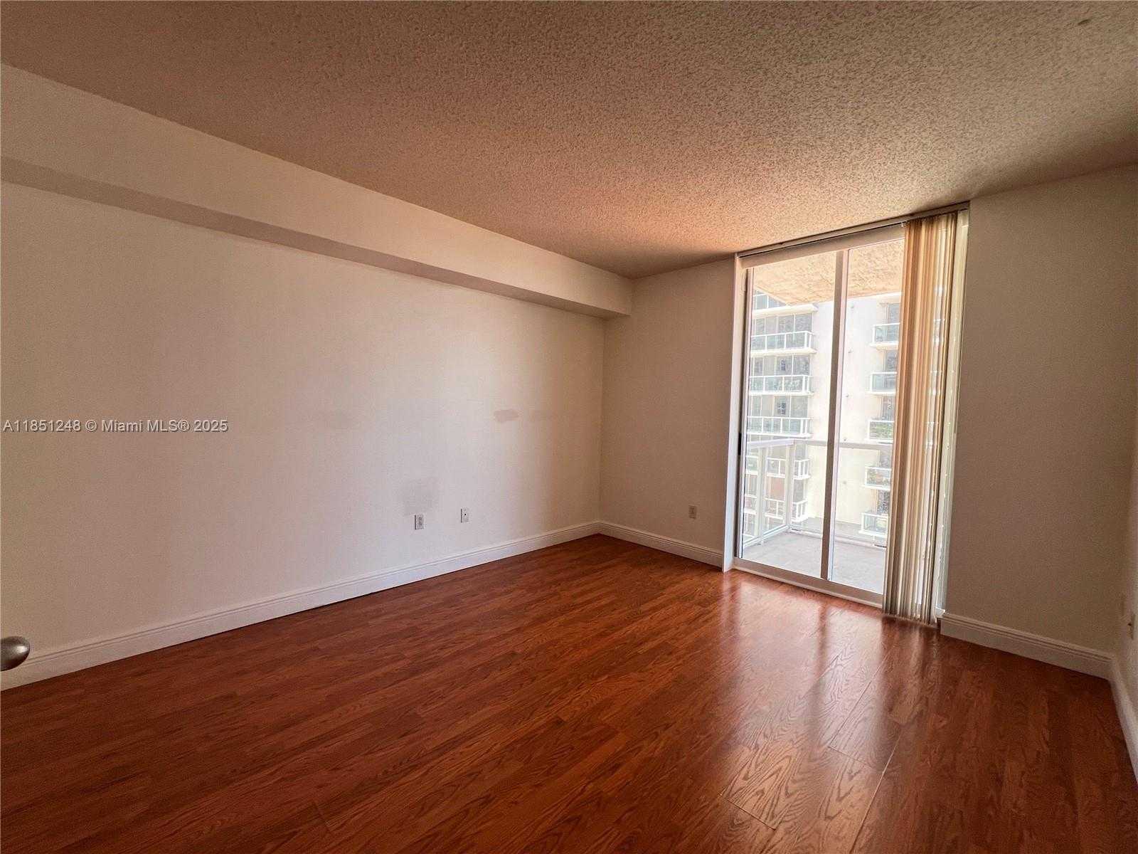 Small Image of 5085 NORTH WEST 7TH ST #910, Miami Number 5
