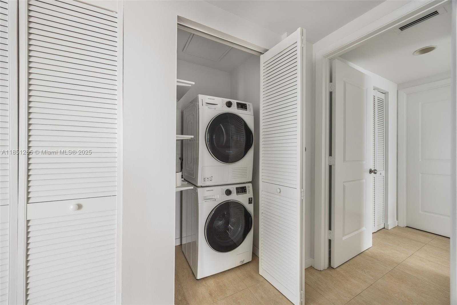 Small Image of 333 NORTH EAST 24TH ST #1601, Miami Number 16