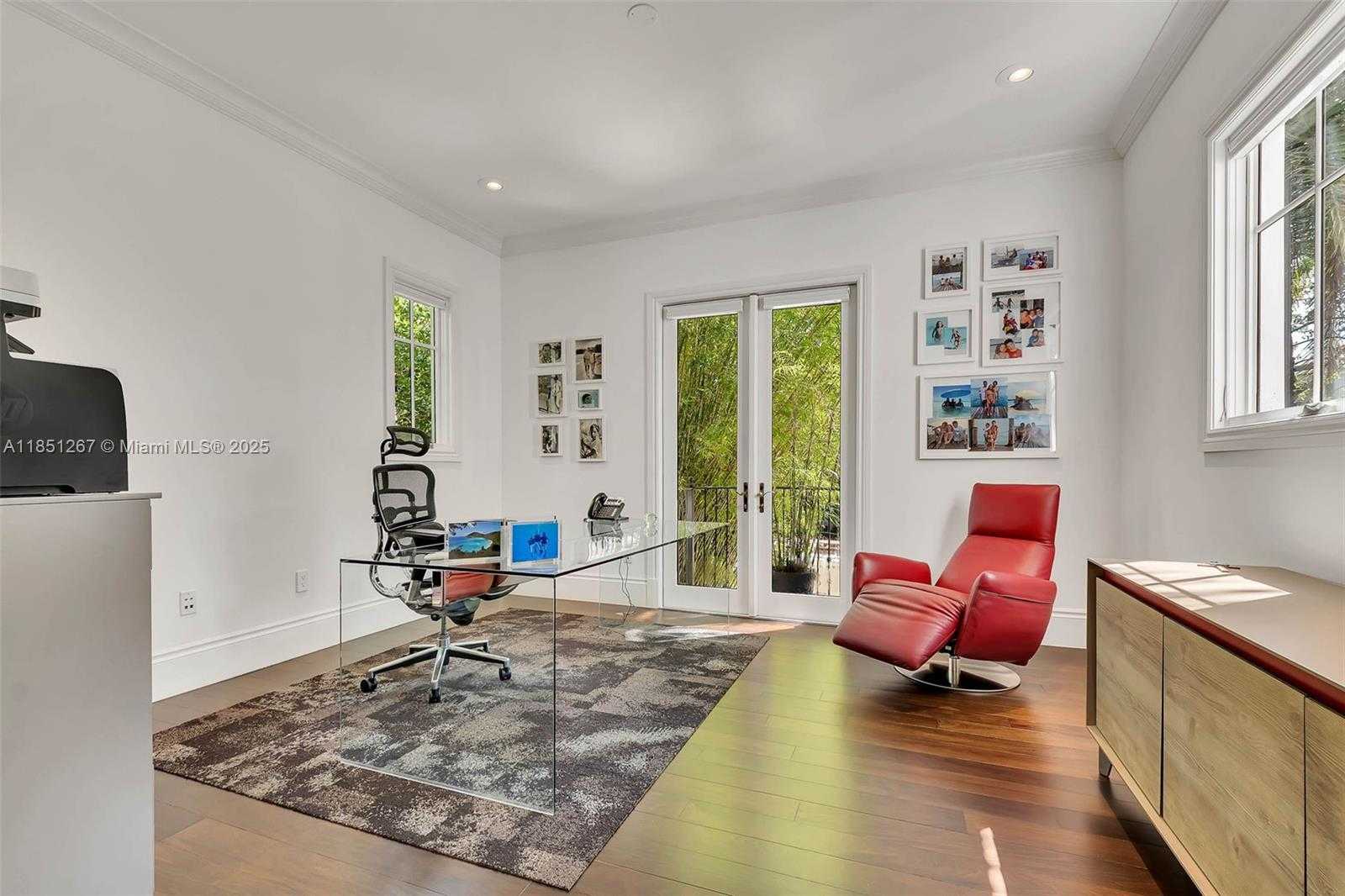 Small Image of 3320 DEVON RD, Miami Number 23