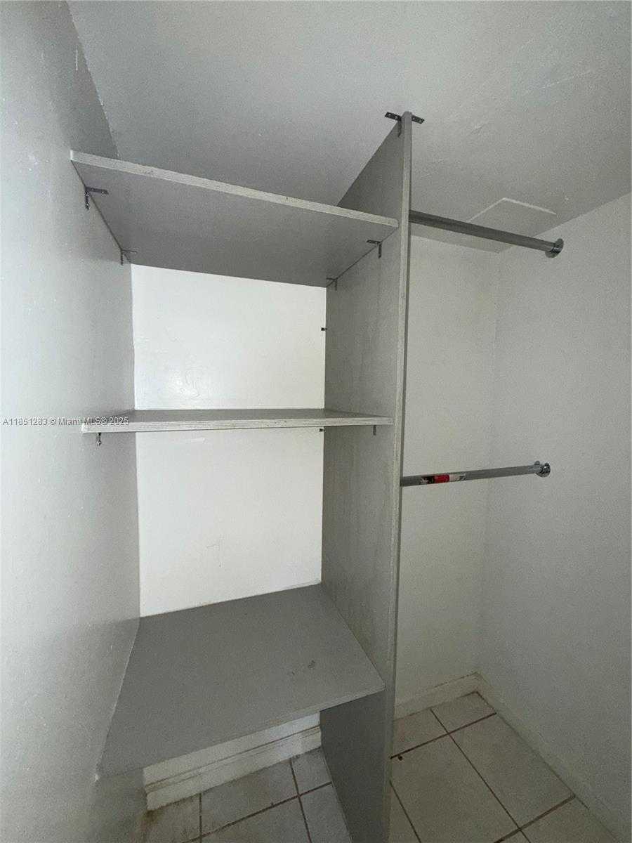 Small Image of 1545 NORTH EAST 128TH ST, North Miami Number 10