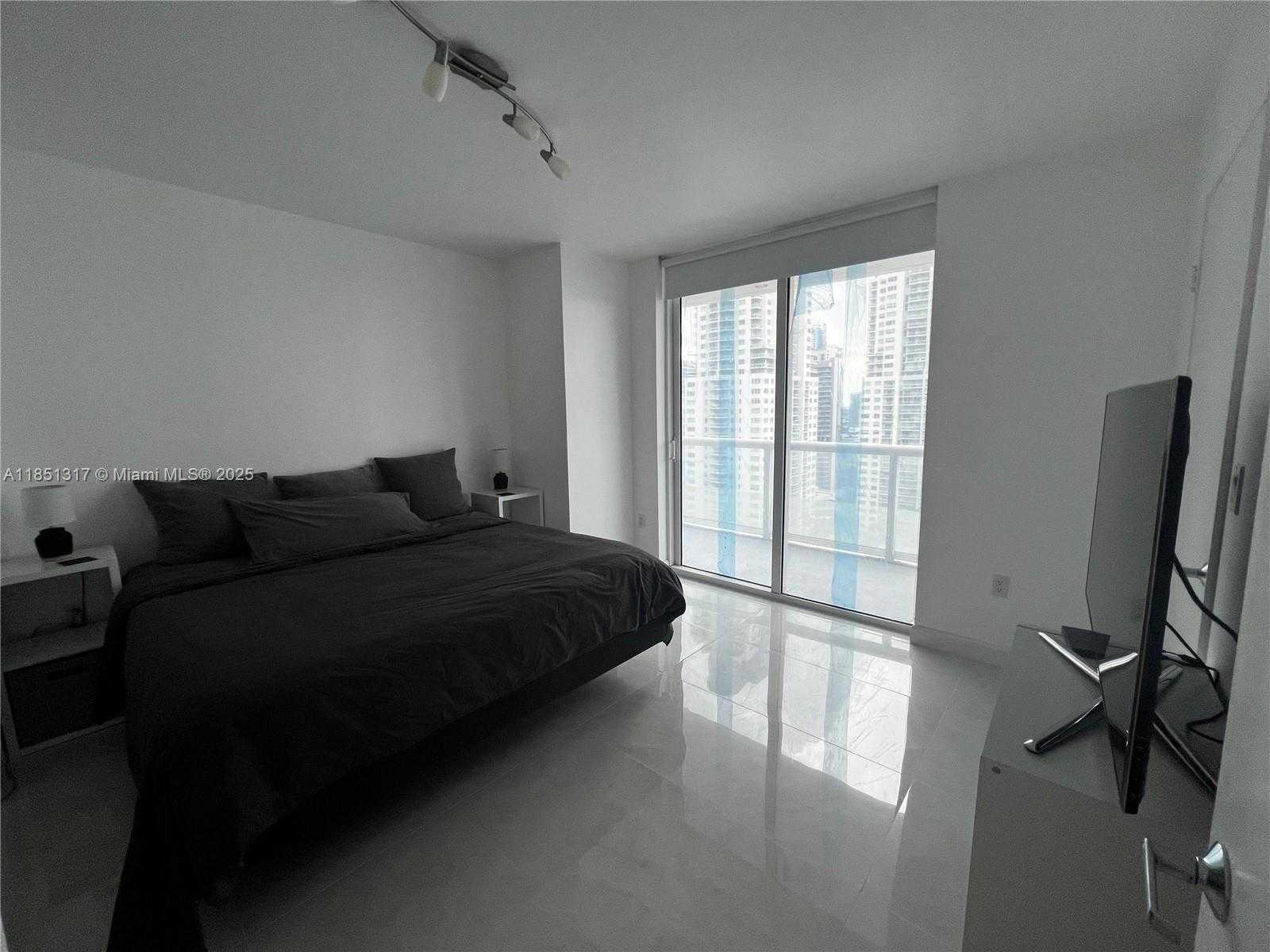 Small Image of 50 BISCAYNE BLVD #2601, Miami Number 25