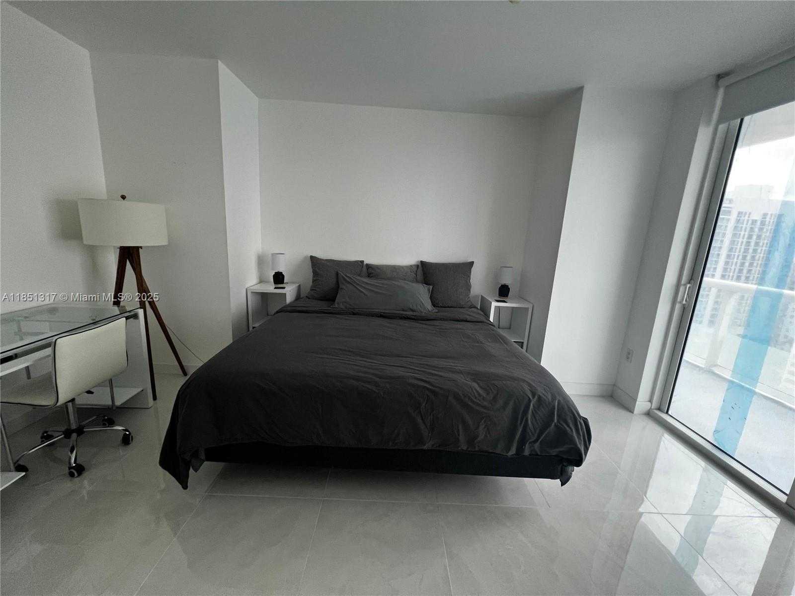 Small Image of 50 BISCAYNE BLVD #2601, Miami Number 26