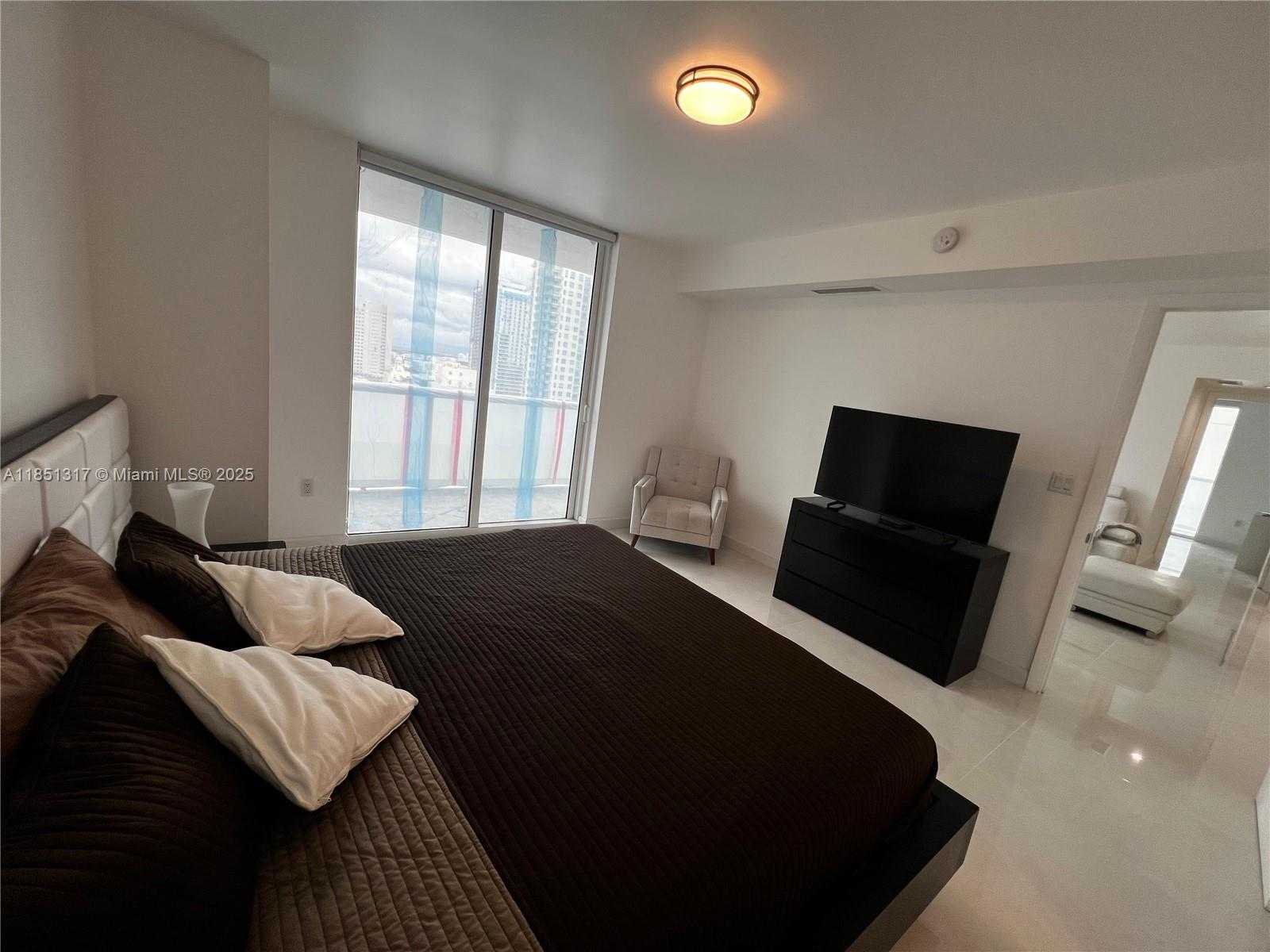 Small Image of 50 BISCAYNE BLVD #2601, Miami Number 28