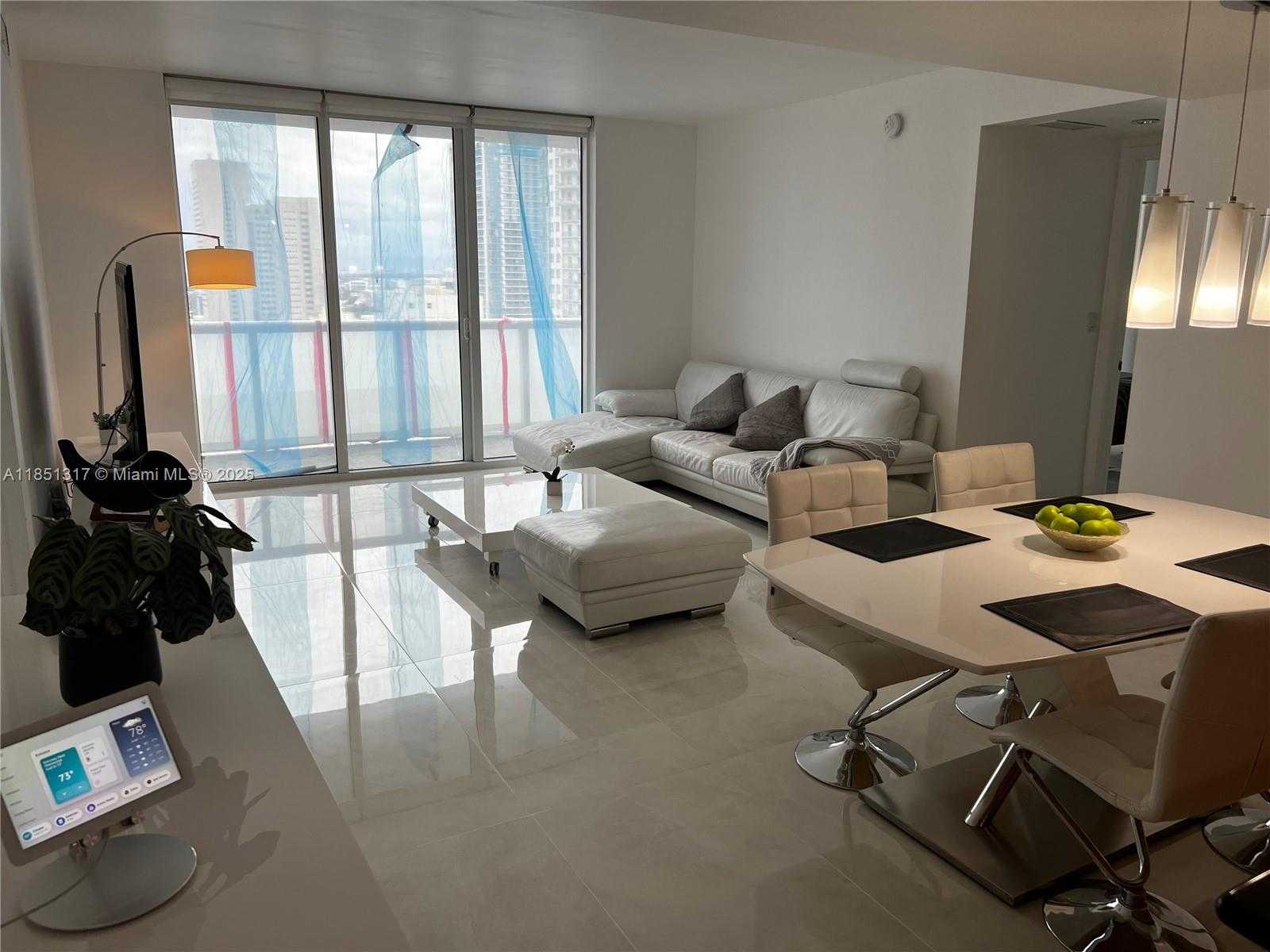 Small Image of 50 BISCAYNE BLVD #2601, Miami Number 4