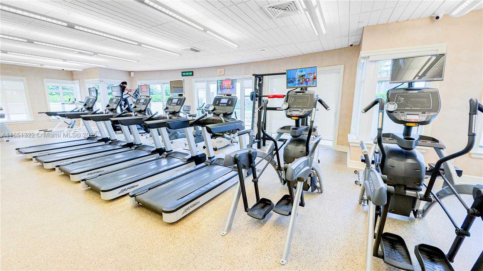 Small Image of 20000 EAST COUNTRY CLUB DR #1114, Aventura Number 30