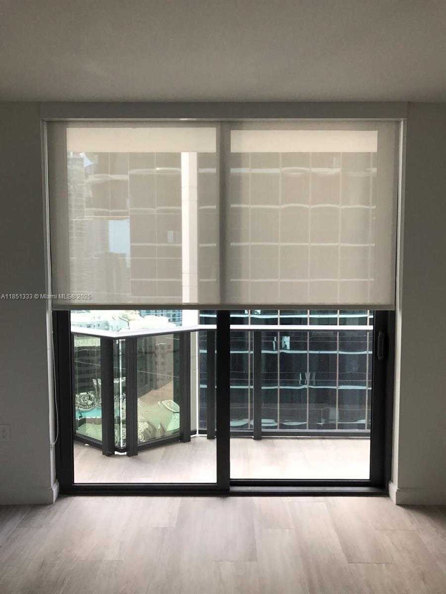 Small Image of 55 SOUTH WEST 9TH ST #2207, Miami Number 16