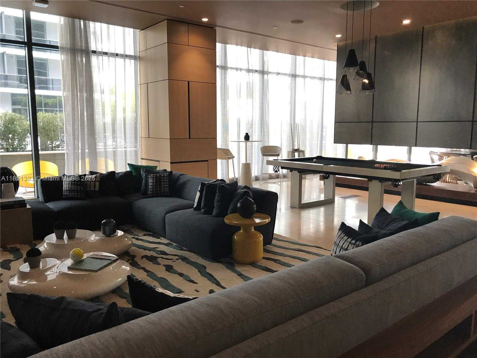 Small Image of 55 SOUTH WEST 9TH ST #2207, Miami Number 29