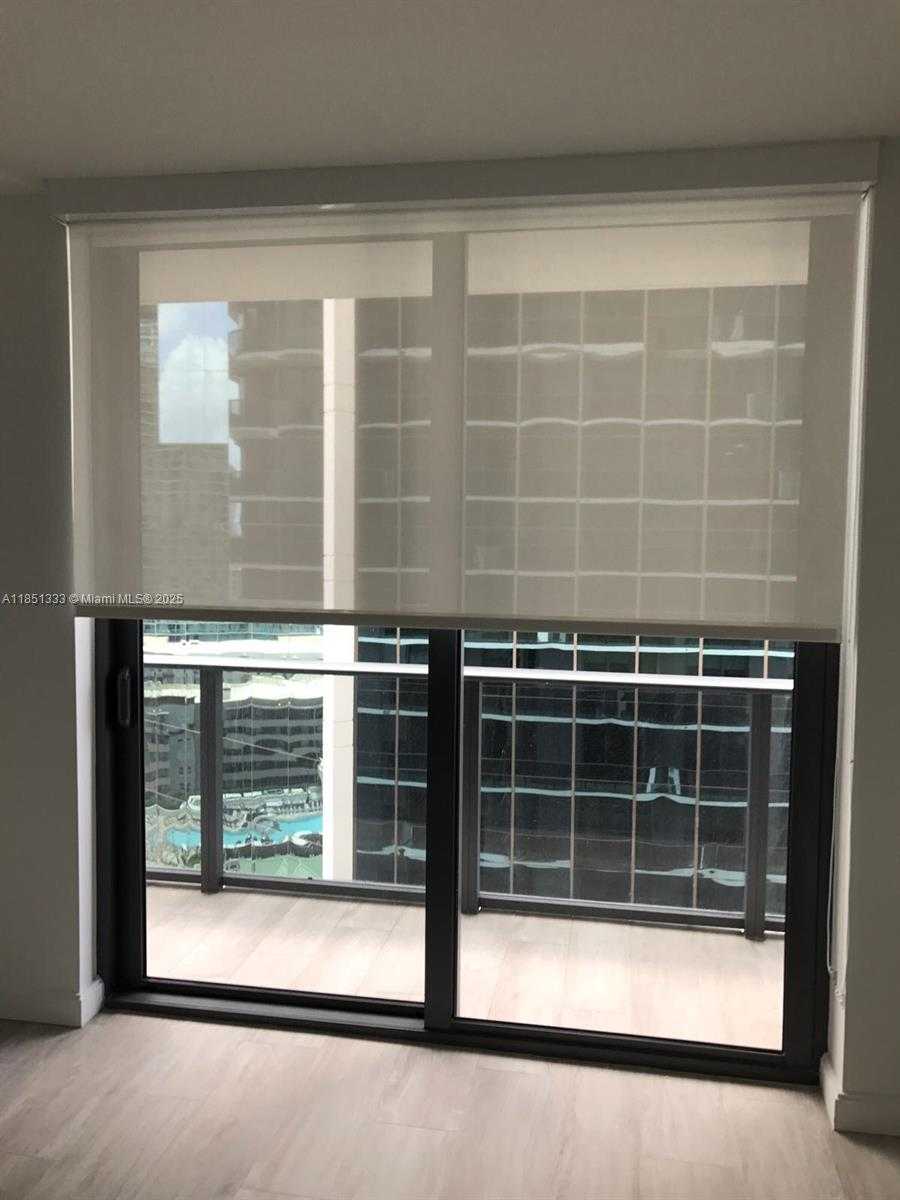 Small Image of 55 SOUTH WEST 9TH ST #2207, Miami Number 3
