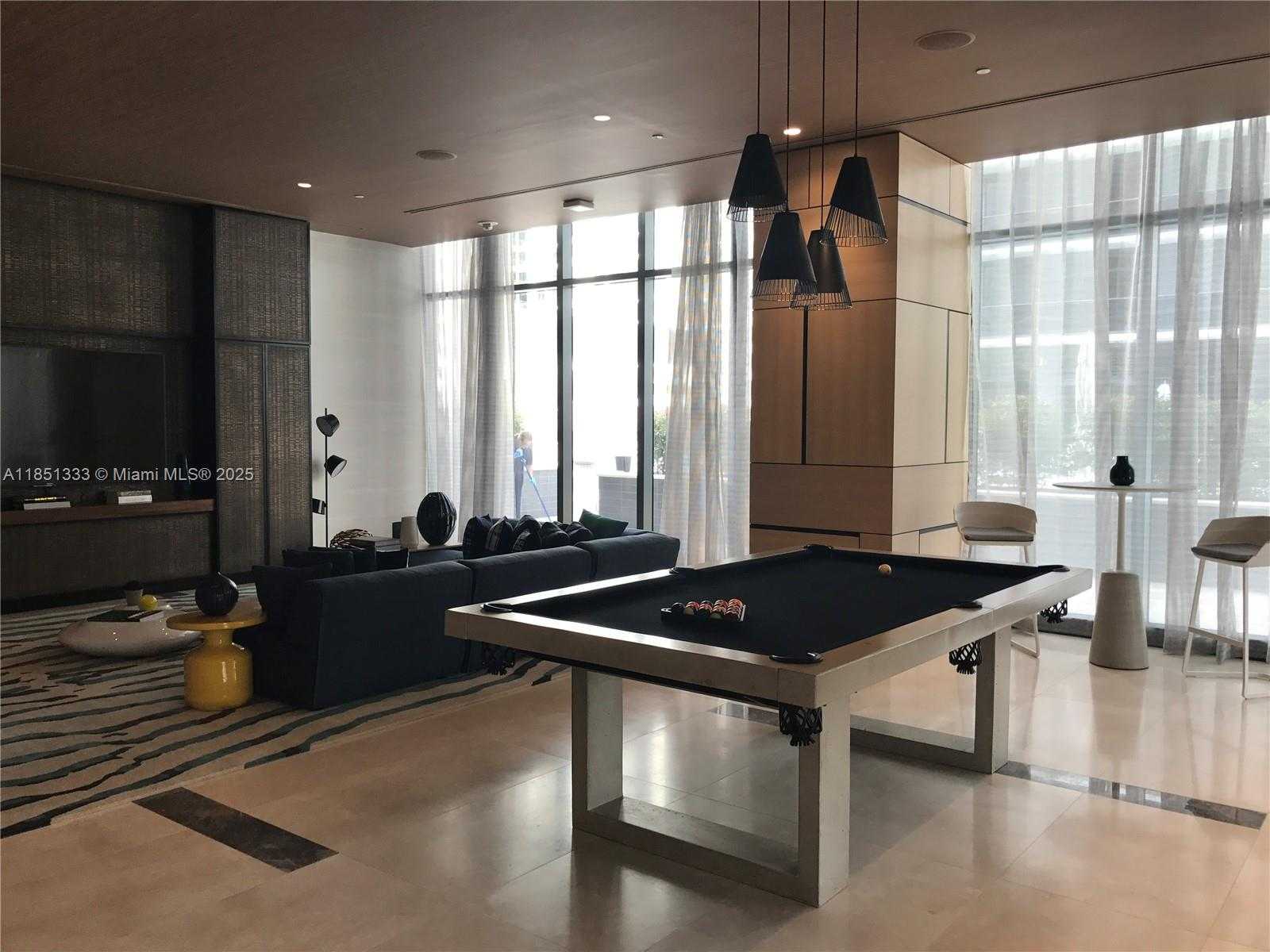 Small Image of 55 SOUTH WEST 9TH ST #2207, Miami Number 38