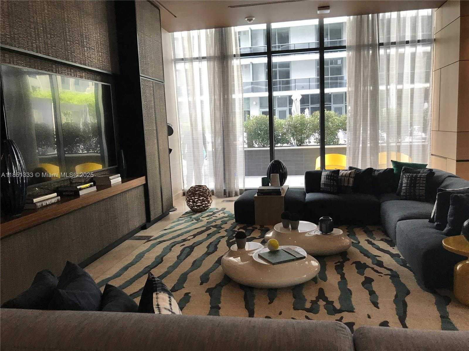 Small Image of 55 SOUTH WEST 9TH ST #2207, Miami Number 44