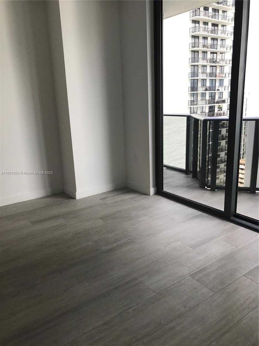 Small Image of 55 SOUTH WEST 9TH ST #2207, Miami Number 5