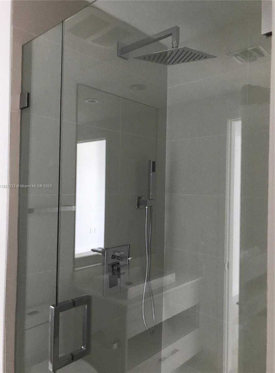 Small Image of 55 SOUTH WEST 9TH ST #2207, Miami Number 9