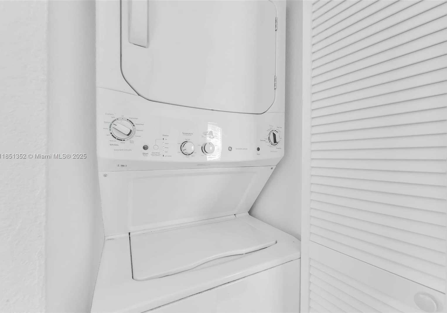 Small Image of 5701 NORTH WEST 4TH AVE, Miami Number 15