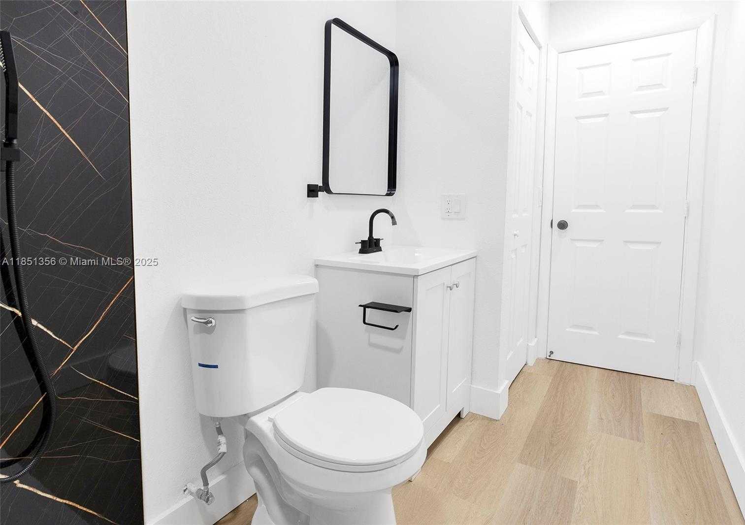 Small Image of 1528 NORTH EAST 145TH ST #B, Miami Number 15