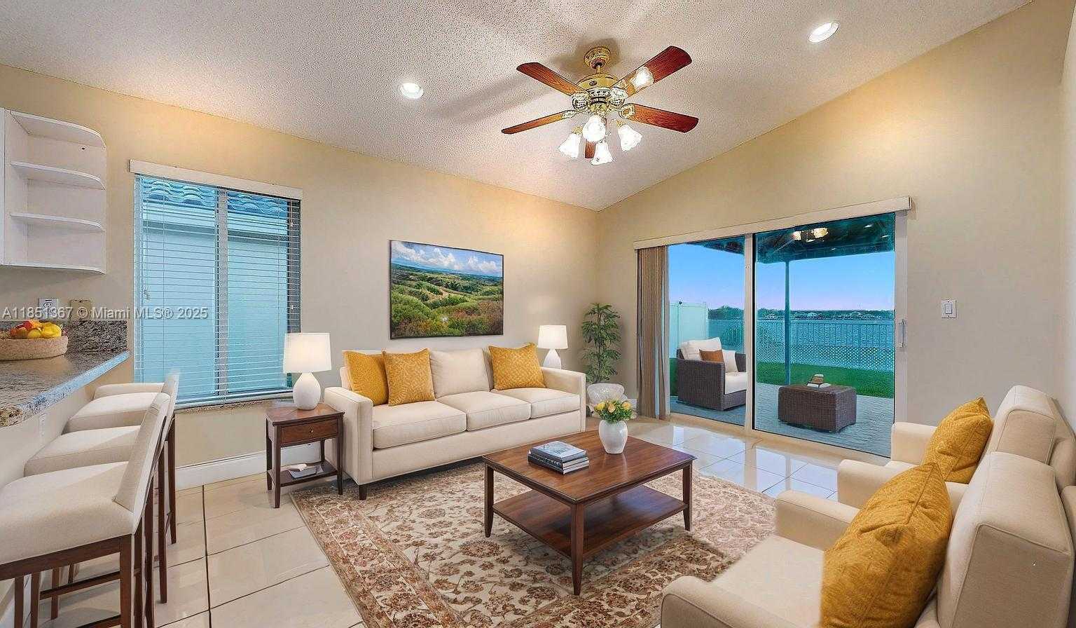 Small Image of 13524 SOUTH WEST 144TH TER, Miami Number 28