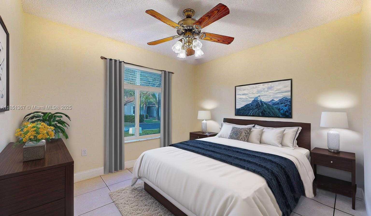 Small Image of 13524 SOUTH WEST 144TH TER, Miami Number 34