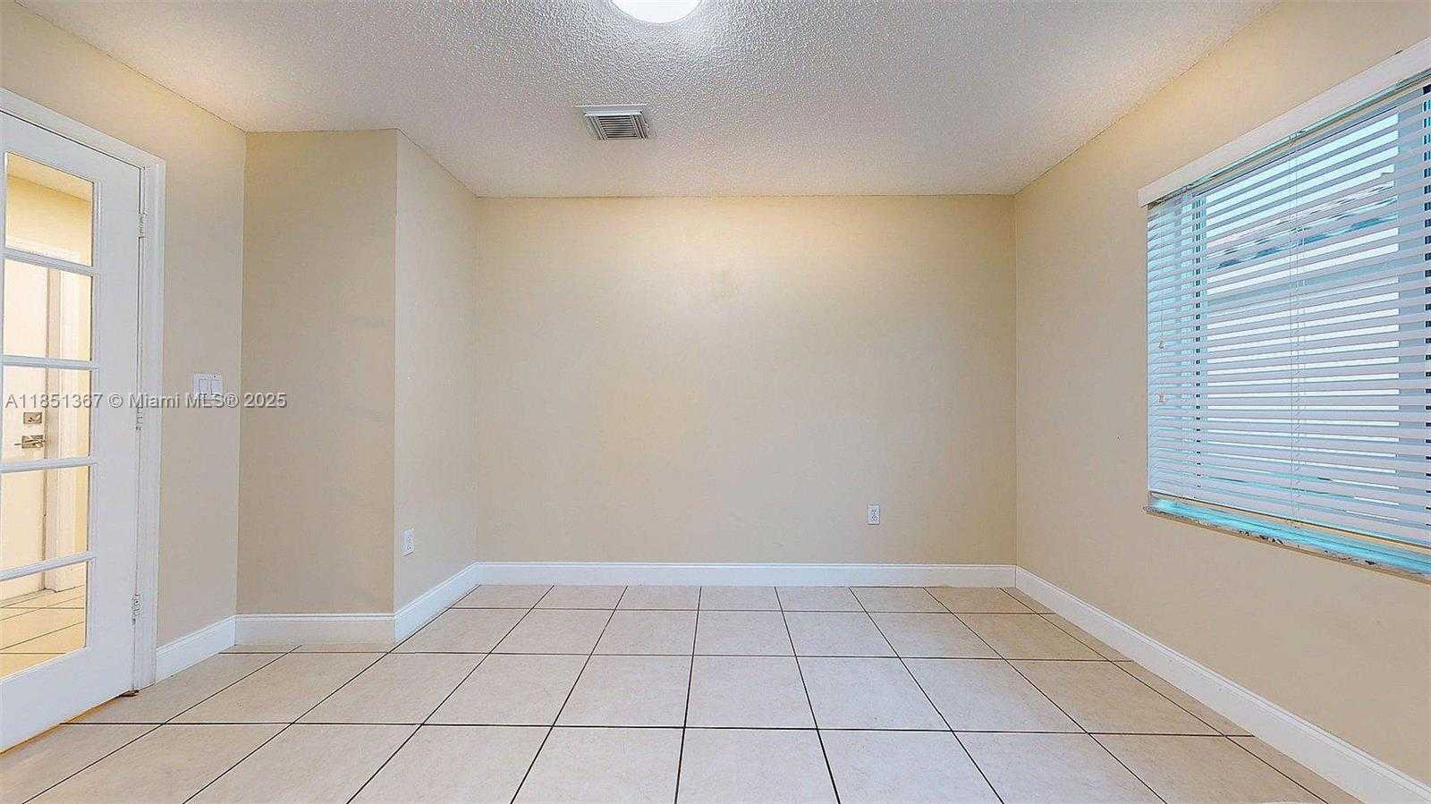 Small Image of 13524 SOUTH WEST 144TH TER, Miami Number 36